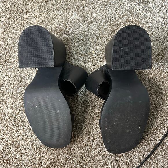 STEVE MADDEN Women's Vicky Chunky Block Heel Sandals Size 9.5M In Black - Picture 2 of 7